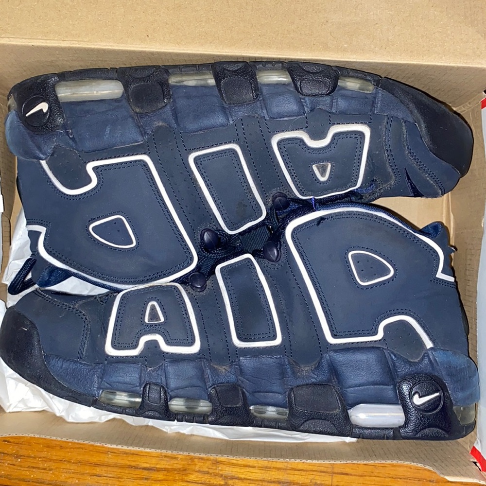 Nike Uptempo